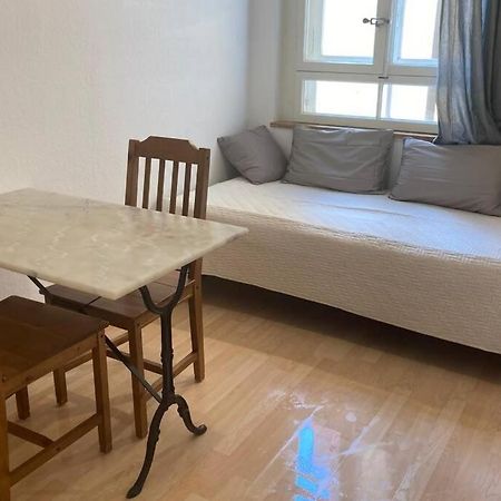 Appartement 2 Pieces Au Centre De لوزان المظهر الخارجي الصورة