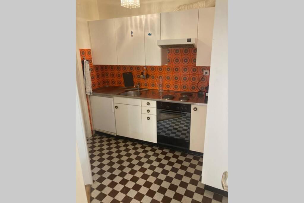 Appartement 2 Pieces Au Centre De لوزان المظهر الخارجي الصورة